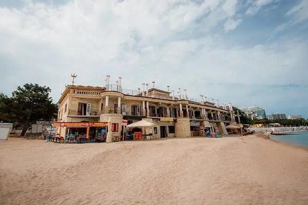 ЯХТА АПАРТ ОТЕЛЬ