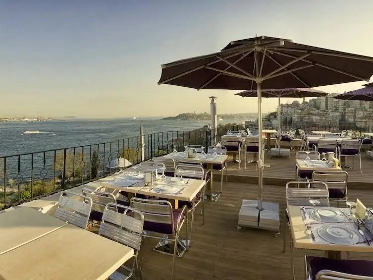 MOLTON KABATAS HOTEL