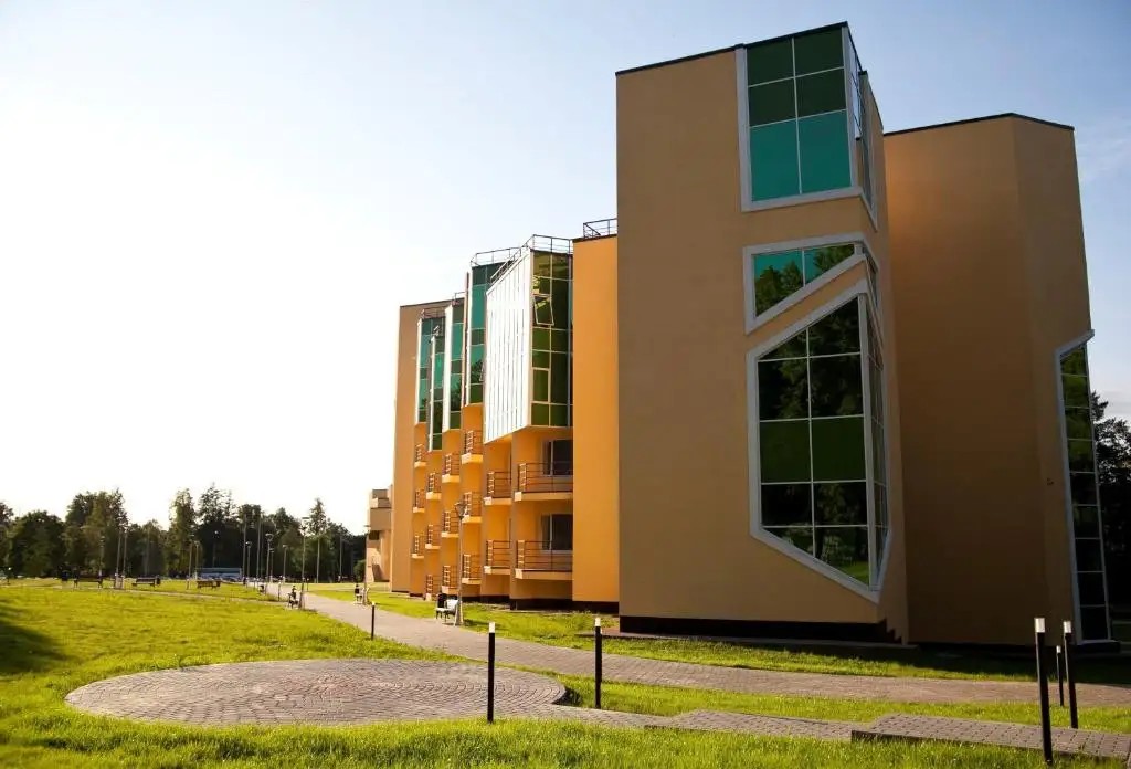 АМАКС КРАСНАЯ ПАХРА