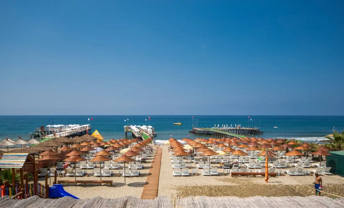 DIZALYA PALM GARDEN