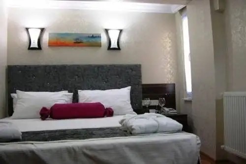 SIRKECI QUIETNESS HOTEL