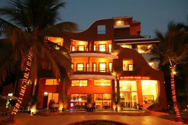 LE SEASONS BEACH RESORT