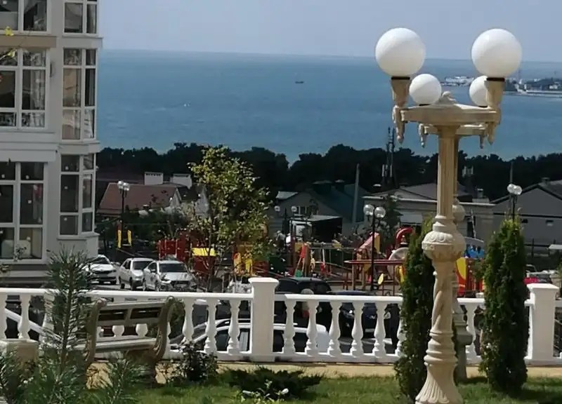АКВАРЕЛЬ У МОРЯ
