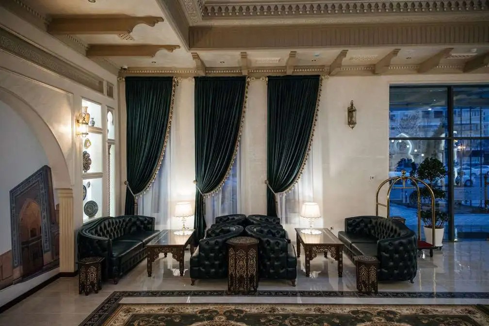 THE ROYAL MEZBON - HOTEL & SPA