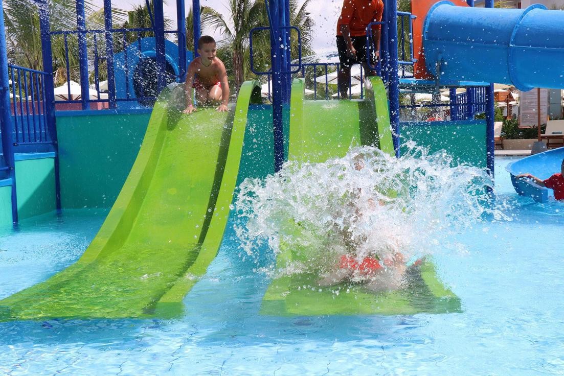 RIVIERA BEACH RESORT CAM RANH