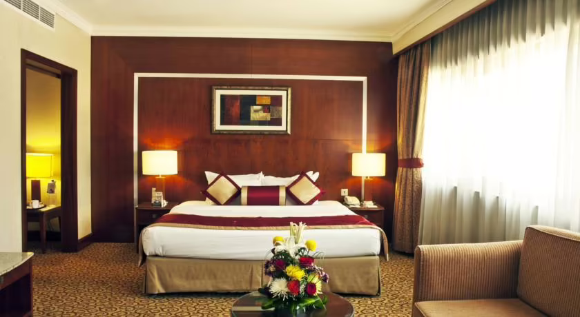 RAMEE ROYAL HOTEL APT