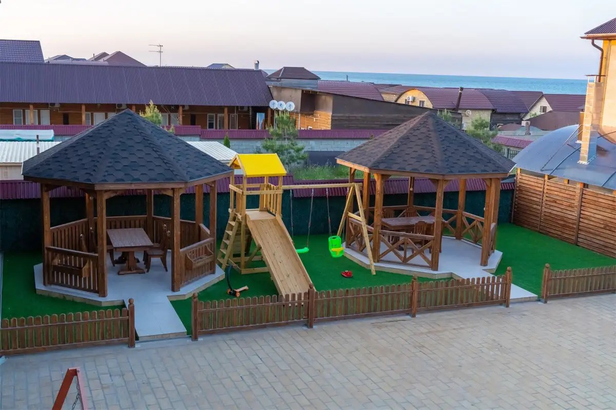 GOLDEN BEACH (ЗОЛОТОЙ ПЛЯЖ) ИЗБЕРБАШ