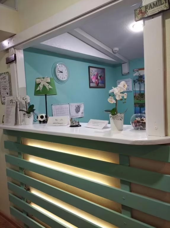 ГРИН ПОИНТ ХОСТЕЛ (GREEN POINT)