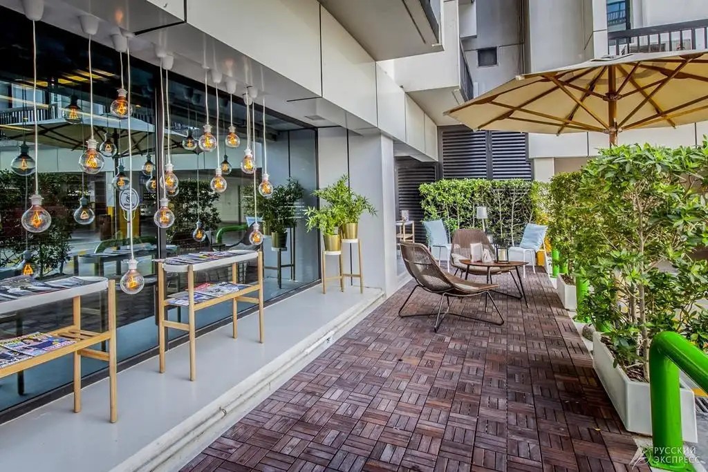 GOLDEN SANDS-10 HOTEL APARTMENTS