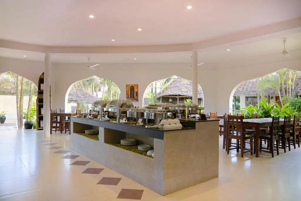AHG HISIA NUNGWI EXPERIENCE HOTEL
