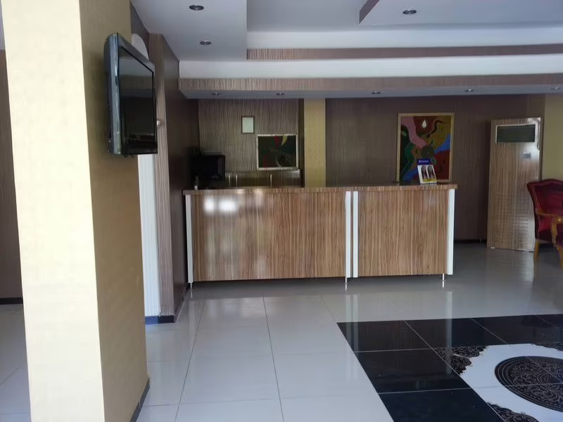 LARA ATALLA HOTEL