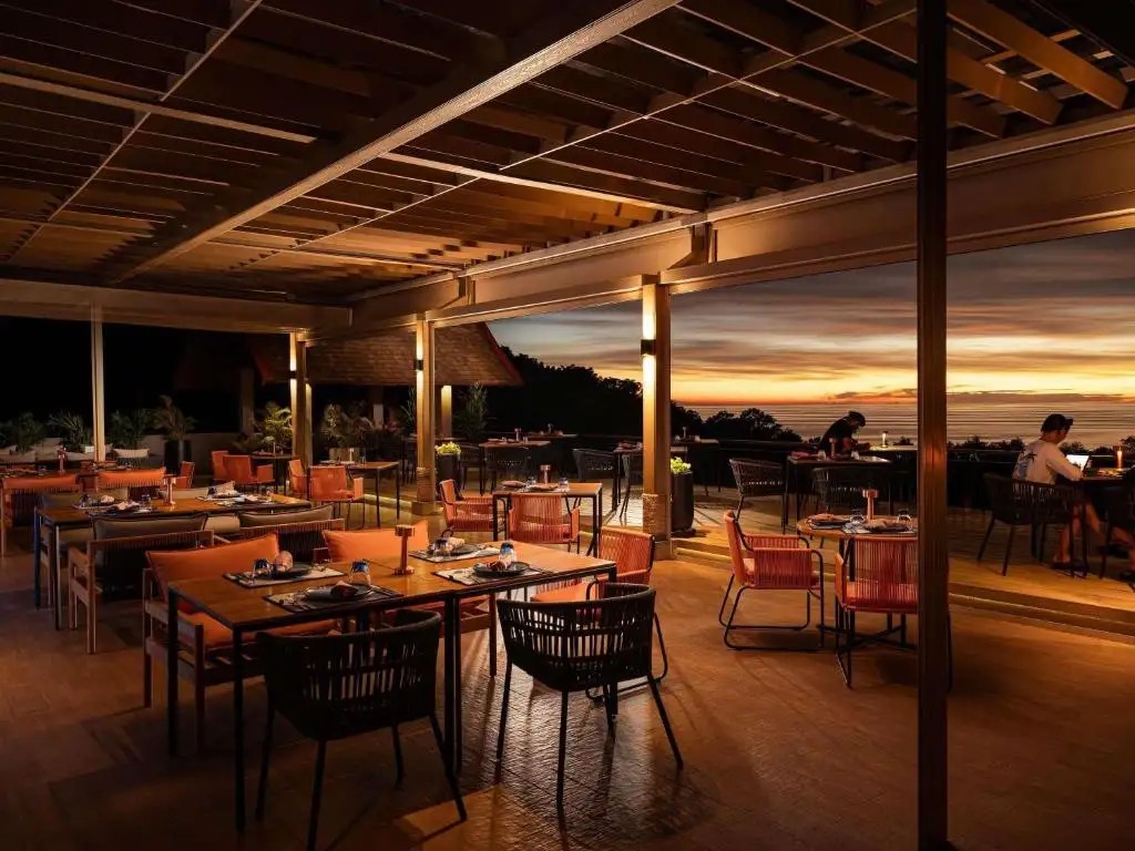 AVISTA HIDEAWAY PHUKET PATONG MGALLERY BY SOFITEL