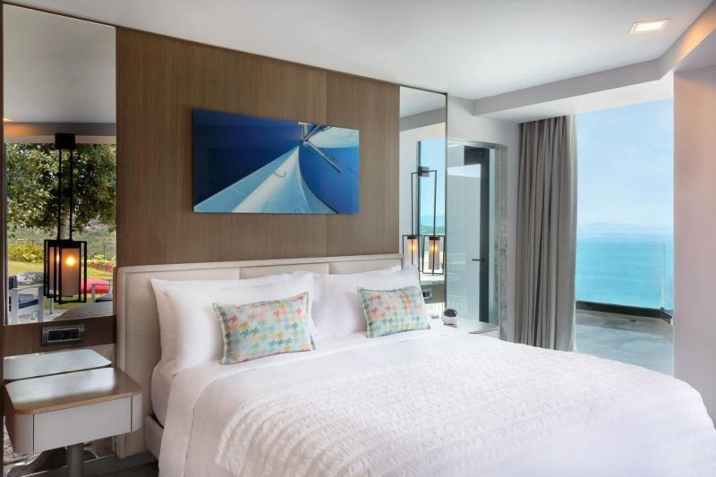 2 bedrooms indoor grand pool suite