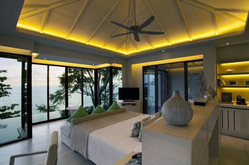 1 bedroom ocean pool villa