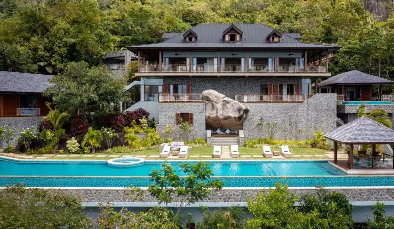 VILLA SALAZIE