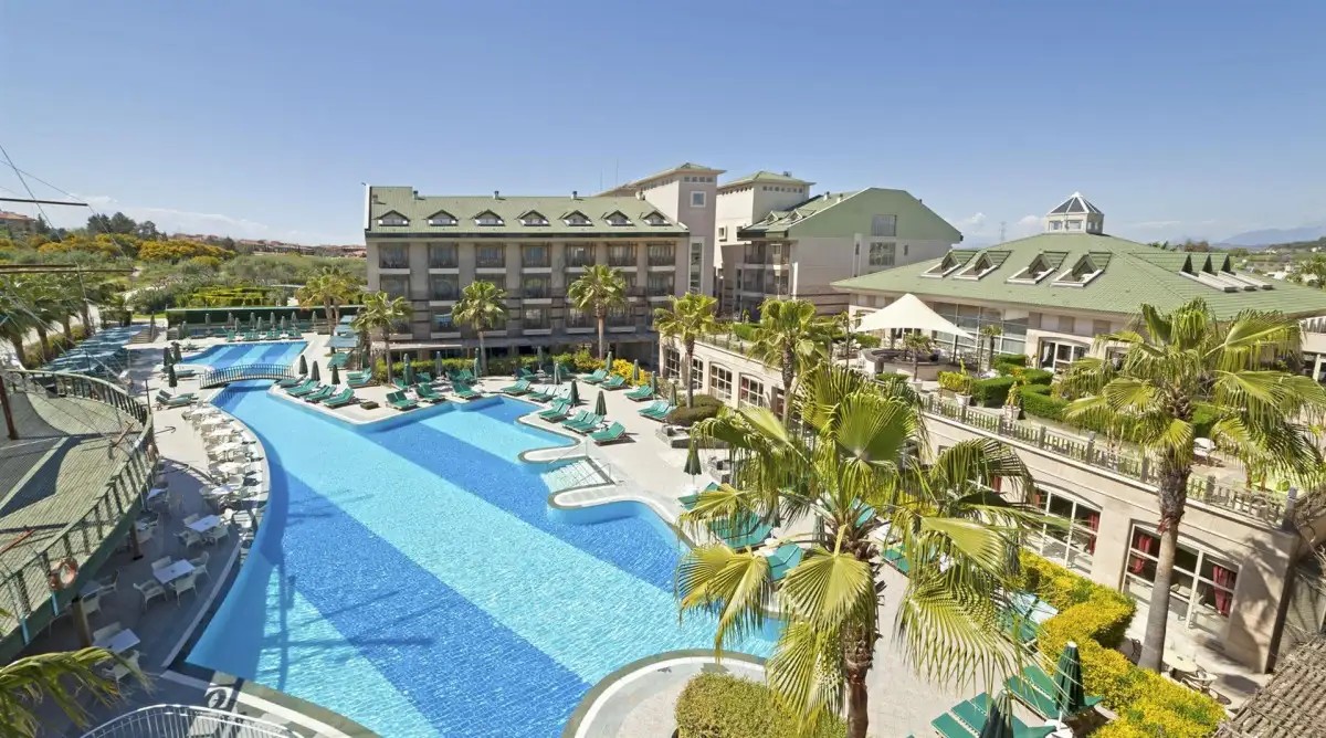 CAN GARDEN RESORT