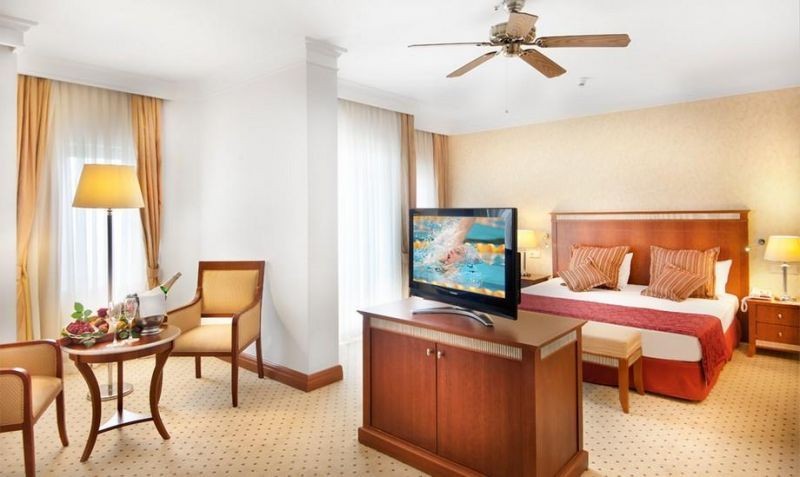 deluxe sea view with jacuzzi