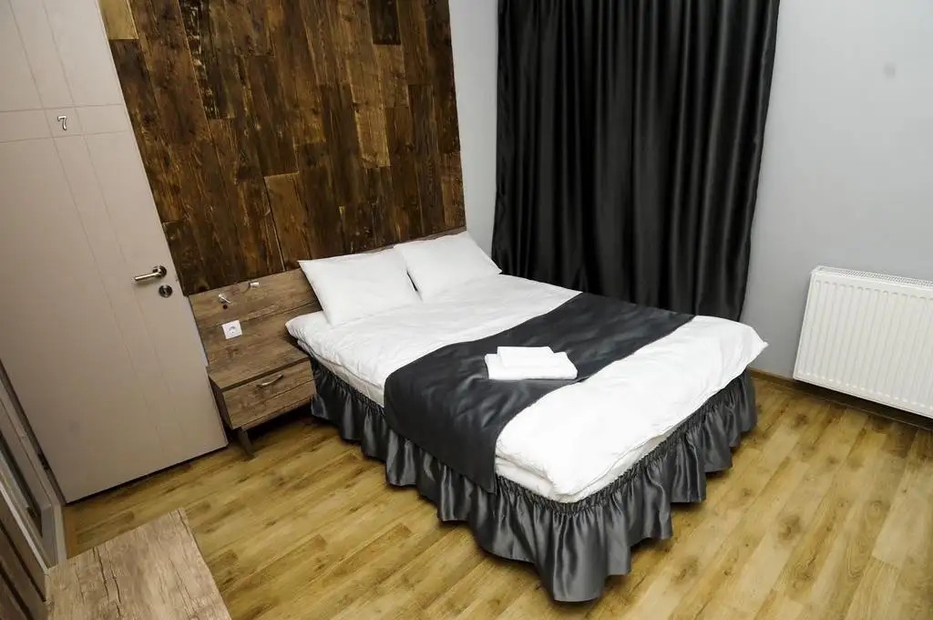 GOOD INN HOTEL