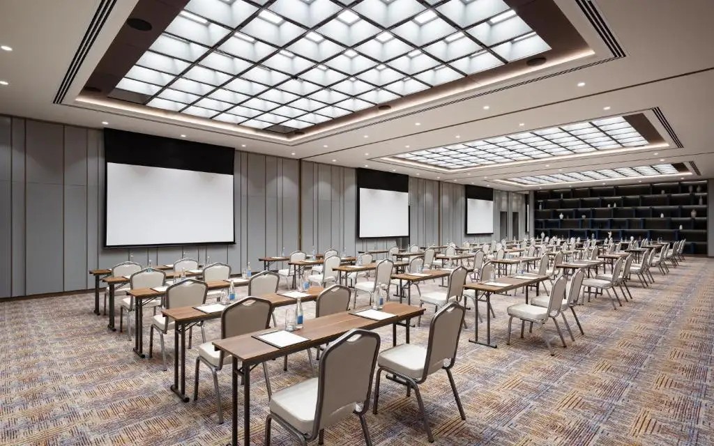 INTERCONTINENTAL
