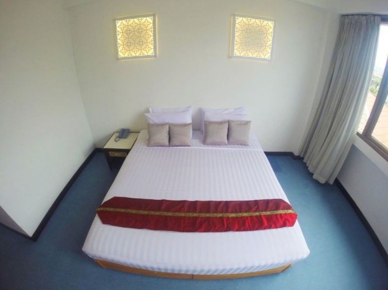 PJ PHUKET TOWN HOTEL