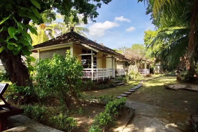 BALI LOVINA BEACH COTTAGE