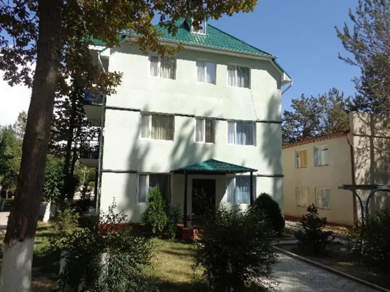 АЛТЫН КУМ