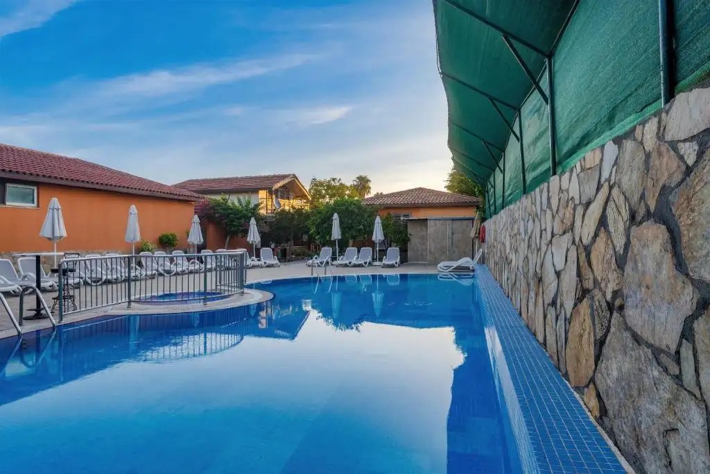OZLEM GARDEN HOTEL