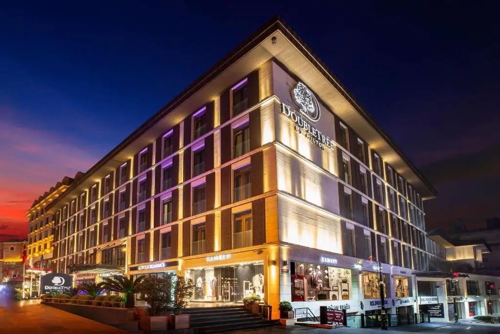 DOUBLE TREE BY HILTON ISTANBUL OLD TOWN