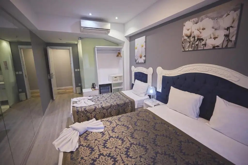 ALBATROS HAGIA SOPHIA