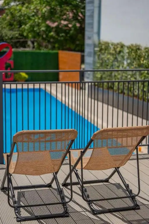 HOLIDAY INN TELAVI
