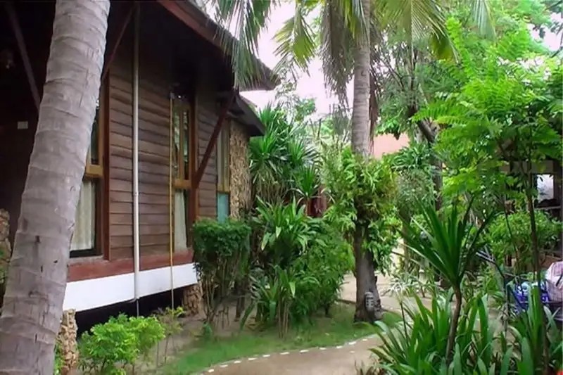 UTOPIA RESORT