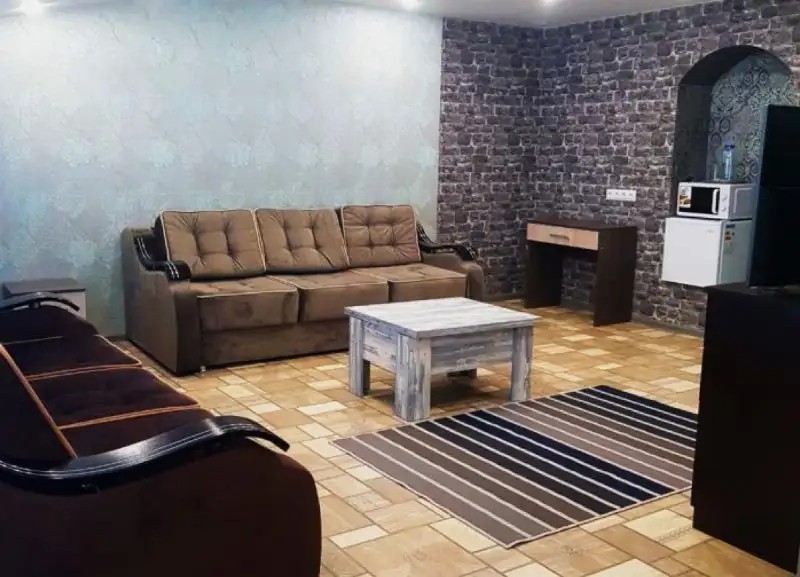 ТРИ КИТА БРАТСК