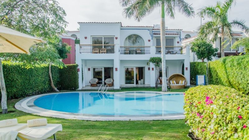 villa alexandria sea front
