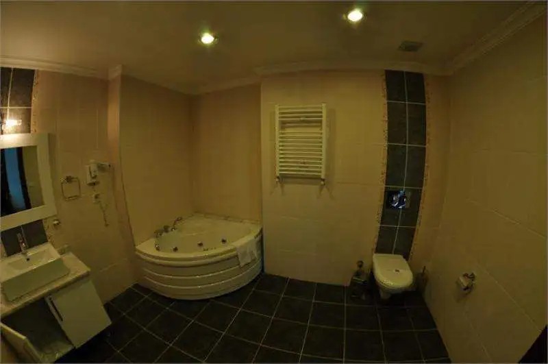 THE ISTANBUL HOTEL