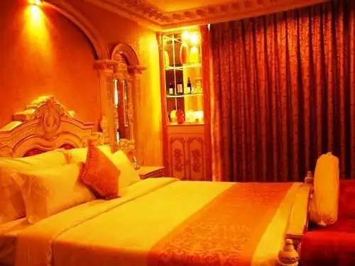NANYANG ROYAL