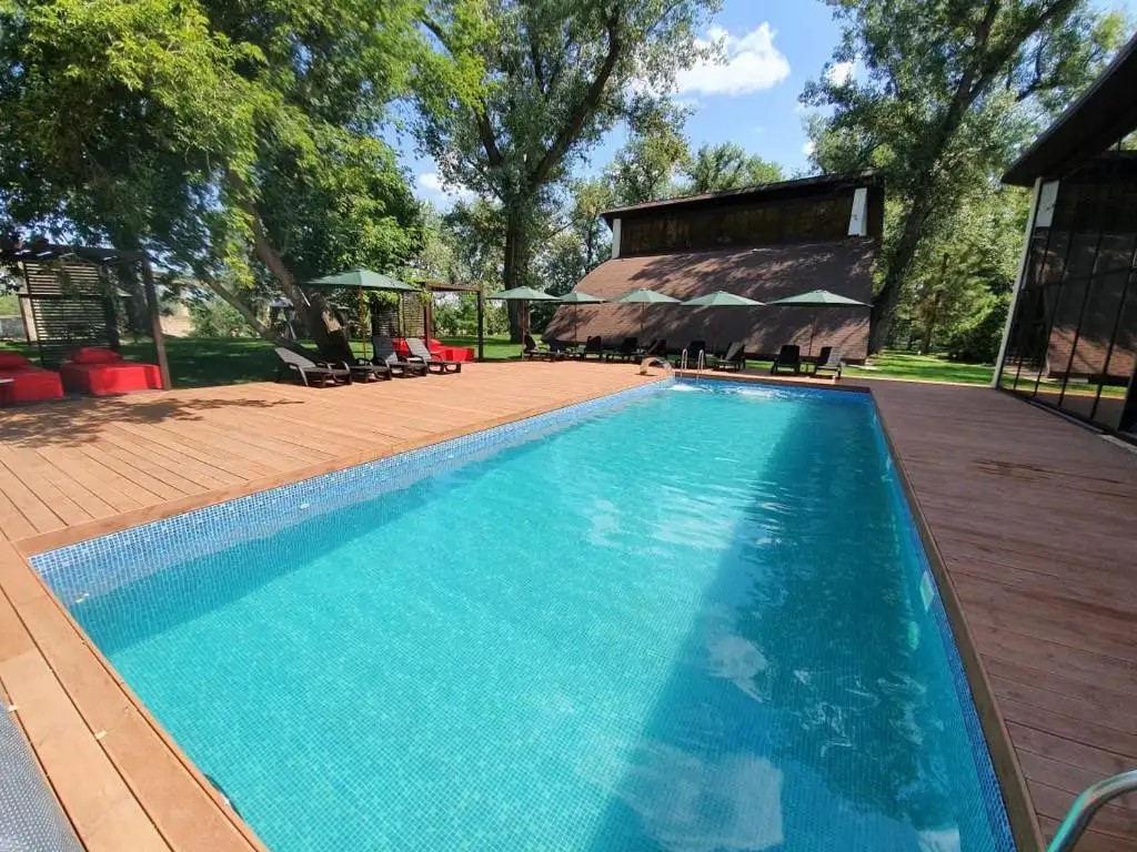 ANDREEFF CLUB (АНДРЕЕВ КЛАБ)