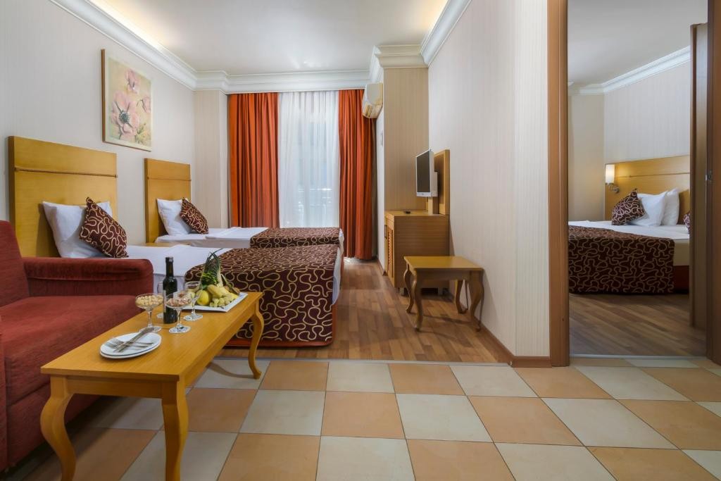 ALAIYE RESORT & SPA