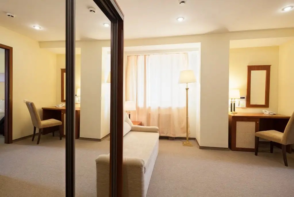 MARINS PARK HOTEL МОСКВА ПРАЖСКАЯ (МАРИНС ПАРК) (БЫВШ. SUNFLOWER ПАРК)