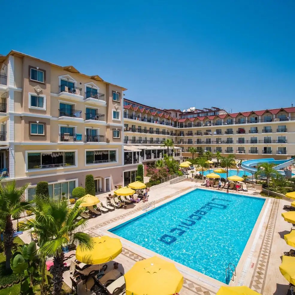 LOCEANICA BEACH RESORT HOTEL