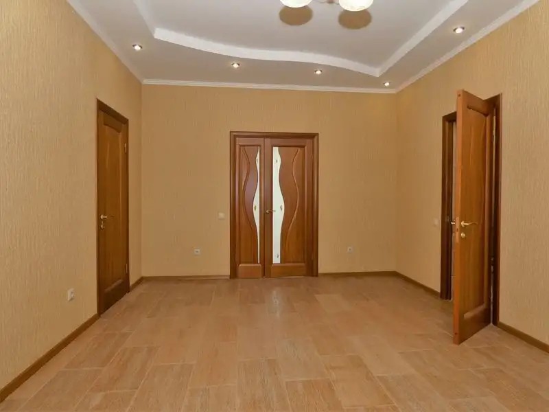 VELES HOUSE ДРУЖБЫ 15