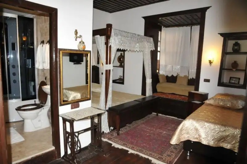 VILLA PERLA HOTEL