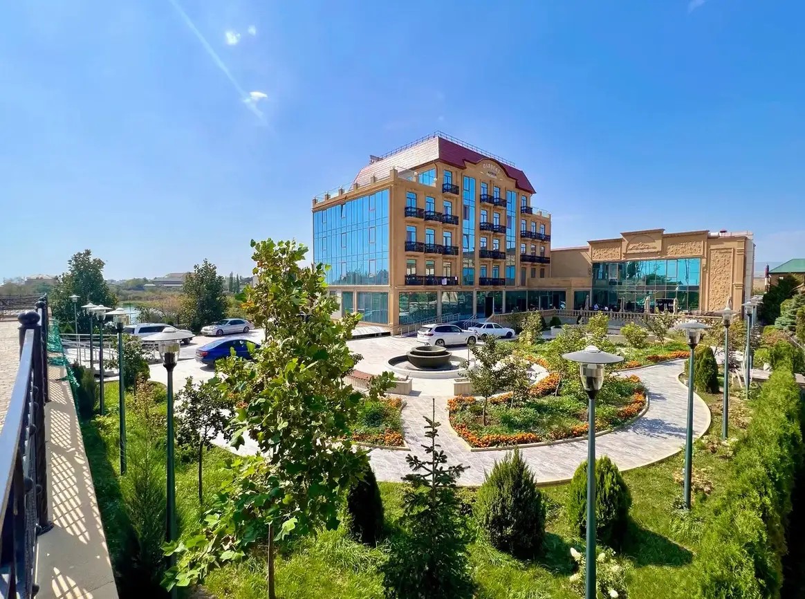DERBENT PREMIUM HOTEL & SPA (ДЕРБЕНТ ПРЕМИУМ ОТЕЛЬ)