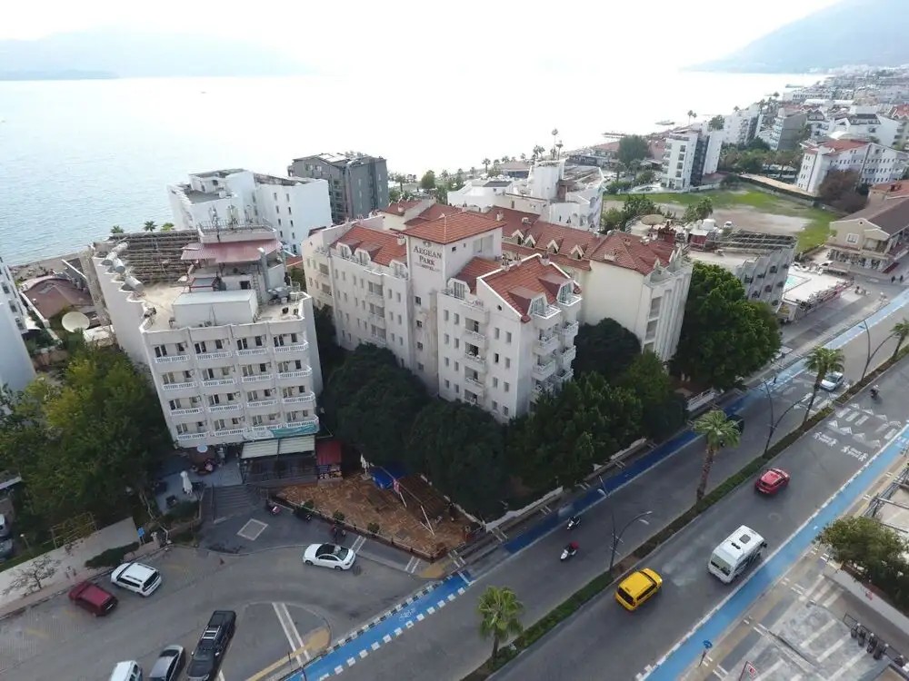 OSCAR MARMARIS
