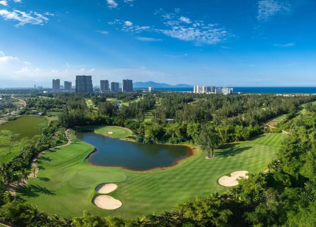 MONTGOMERIE LINKS HOTEL & VILLAS