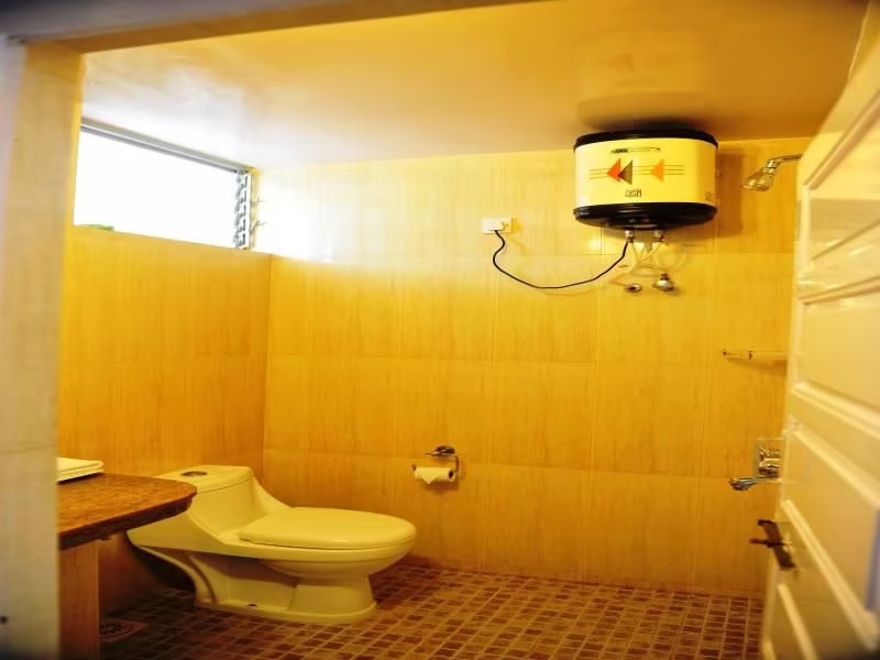 TINAS INN