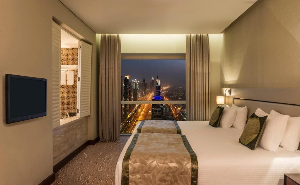 THE TOWER PLAZA HOTEL DUBAI (EX. MILLENNIUM PLAZA)