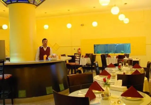 DEEBAJ AL KHABISI PLAZA APT