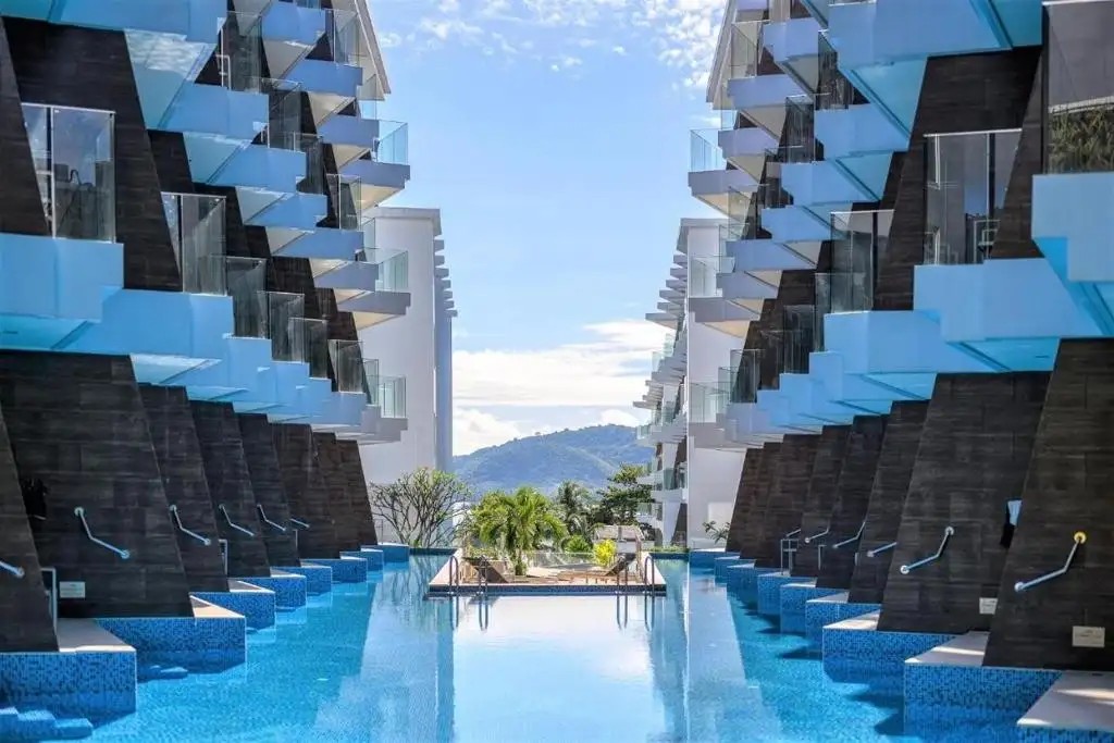 THE BEACHFRONT HOTEL PHUKET (EX. BEST WESTERN PLUS THE BEACHFRONT)