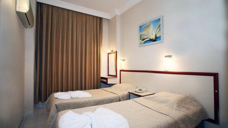 ISABELLA SUITE HOTEL