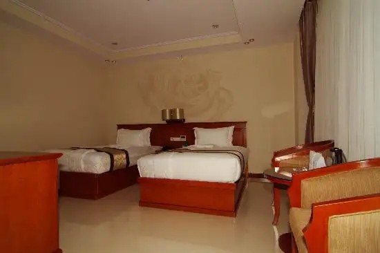 AU LAC II